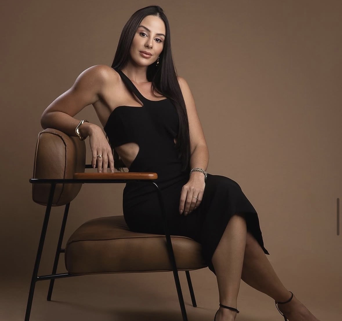 Dra. Carla Carvalho